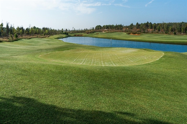 Kênh đầu tư thời thượng ít chịu ảnh hưởng từ thị trường biến động bất động sản Golf PGA Golf Villas 2